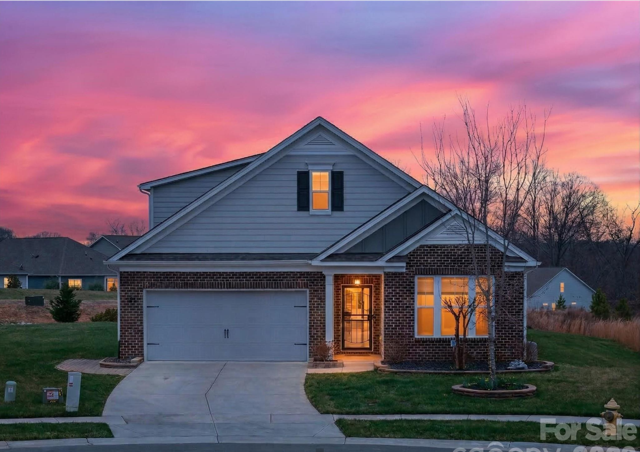 129 Rosebay Drive, Mooresville, North Carolina